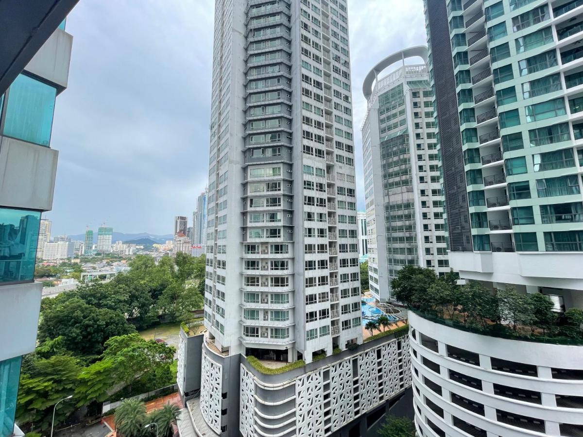 Mercu Summer Suite Klcc By Minshuku Куала-Лумпур Экстерьер фото